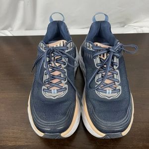 Hoka One One Bondi